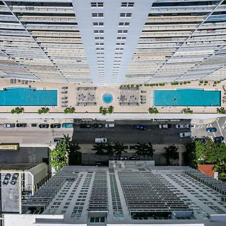 Miami Vice Oceanfront Sky Villa Kültér fotó