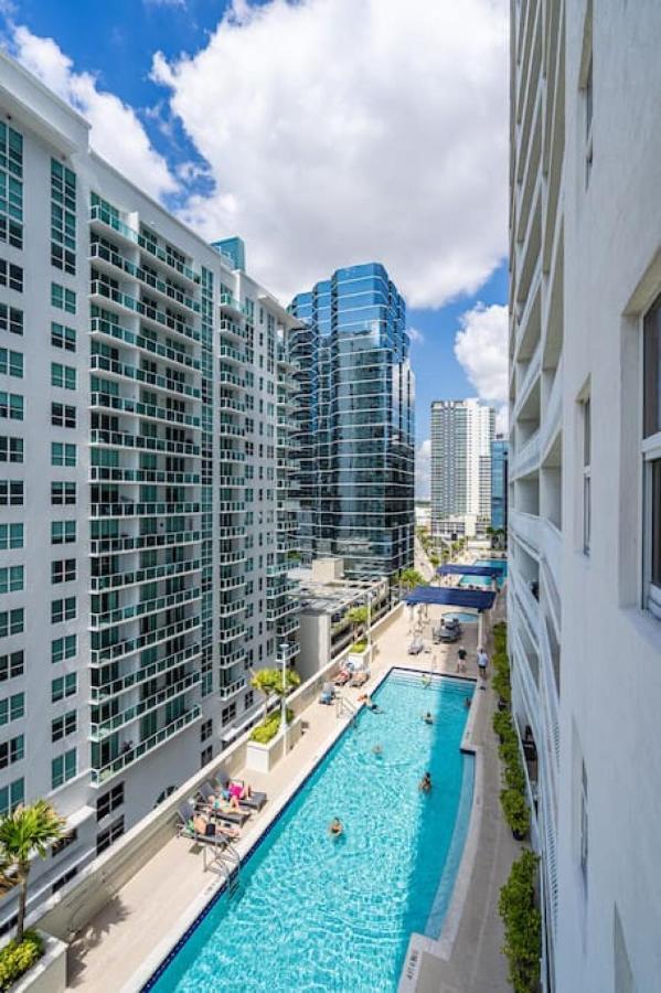 Miami Vice Oceanfront Sky Villa Kültér fotó