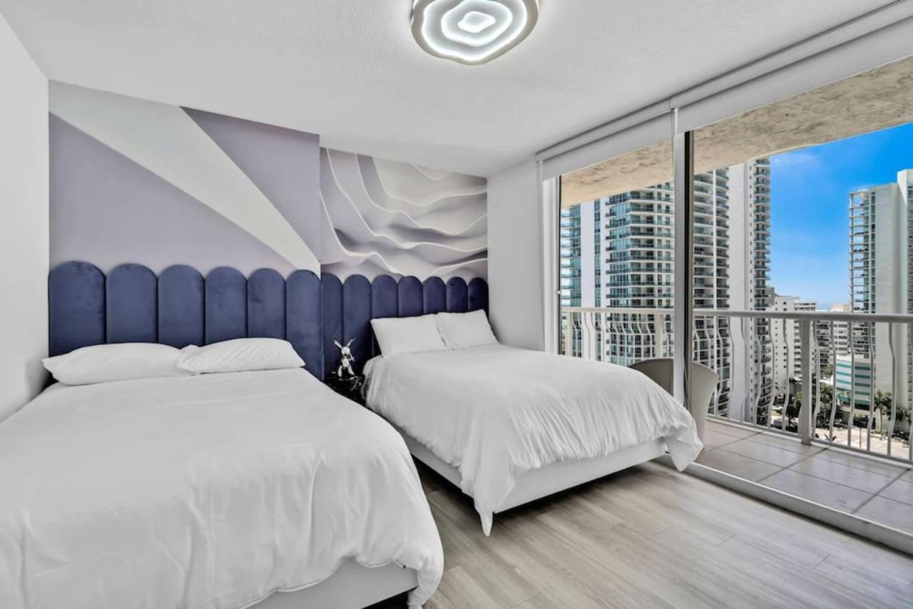 Miami Vice Oceanfront Sky Villa Kültér fotó